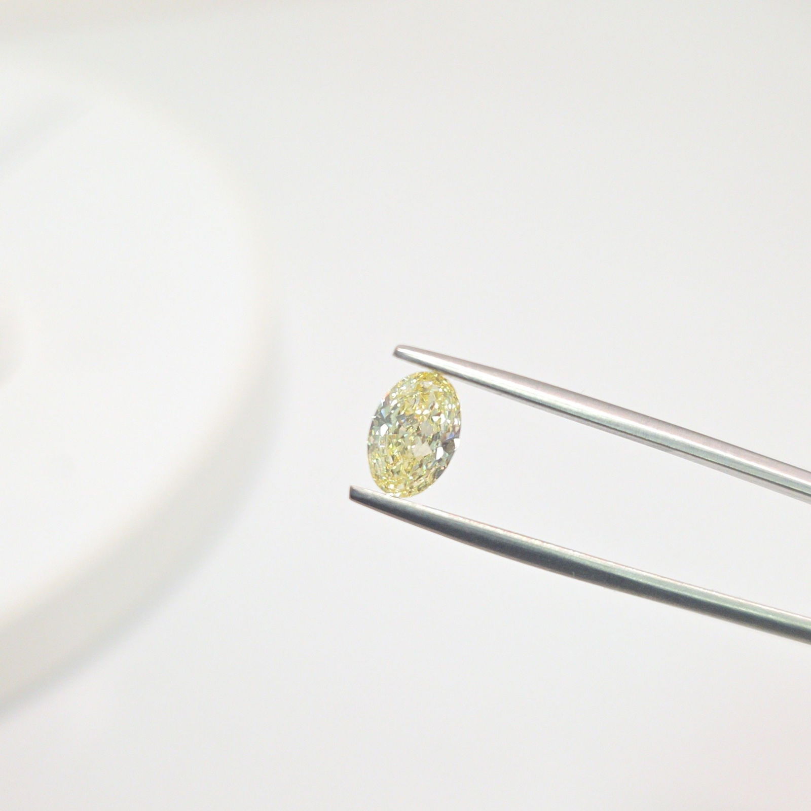 Loose Diamond - OVAL 1.03ct Fancy Yellow VS1 (1 of 1)