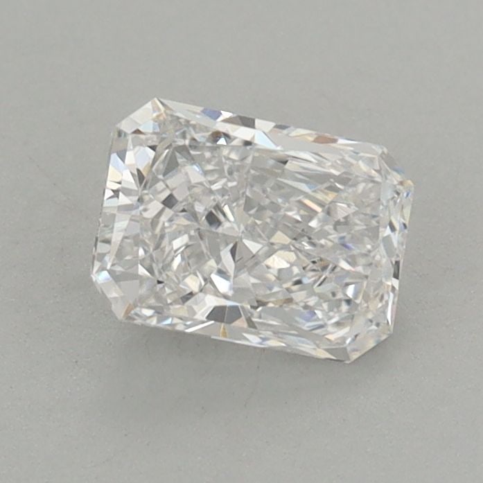 Loose Diamond - RADIANT 0.71ct D VVS2: Loose Diamond - RADIANT 0.71ct D VVS2 Source: This is a real non-mined Diamond that has been grown in a lab Shape: RADIANT Carats: 0.71 Color: D Clarity: VVS2 Certification: IGI Video: