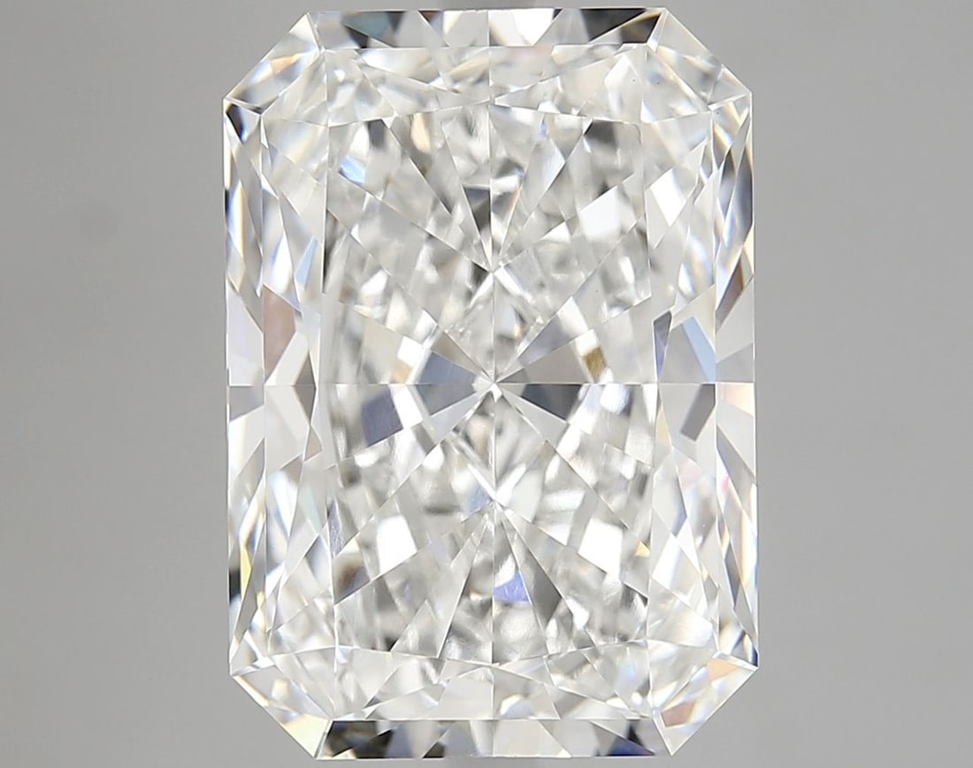 Loose Diamond - RADIANT 9.05ct F VVS2: Loose Diamond - RADIANT 9.05ct F VVS2 Source: This is a real non-mined Diamond that has been grown in a lab Shape: RADIANT Carats: 9.05 Color: F Clarity: VVS2 Certification: IGI Video: