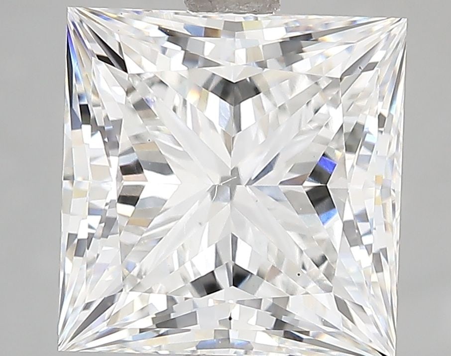 Loose Diamond - PRINCESS 5.1ct E VS1: Loose Diamond - PRINCESS 5.1ct E VS1 Source: This is a real non-mined Diamond that has been grown in a lab Shape: PRINCESS Carats: 5.1 Color: E Clarity: VS1 Certification: IGI Video: