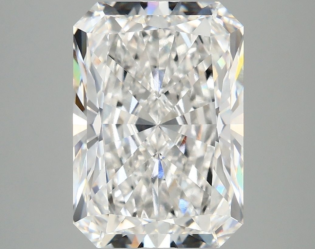 Loose Diamond - RADIANT 5.1ct E VS1: Loose Diamond - RADIANT 5.1ct E VS1 Source: This is a real non-mined Diamond that has been grown in a lab Shape: RADIANT Carats: 5.1 Color: E Clarity: VS1 Certification: IGI Video: