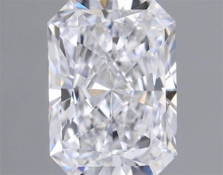 Loose Diamond - RADIANT 1.03ct D IF: Loose Diamond - RADIANT 1.03ct D IF Source: This is a real non-mined Diamond that has been grown in a lab Shape: RADIANT Carats: 1.03 Color: D Clarity: IF Certification: IGI Video: