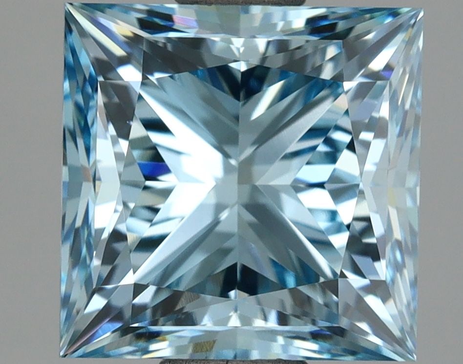 Loose Diamond - PRINCESS 2.98ct Fancy Vivid Blue VVS2: Loose Diamond - PRINCESS 2.98ct Fancy Vivid Blue VVS2 Source: This is a real non-mined Diamond that has been grown in a lab Shape: PRINCESS Carats: 2.98 Color: Fancy Vivid Blue Certification: IGI Vide