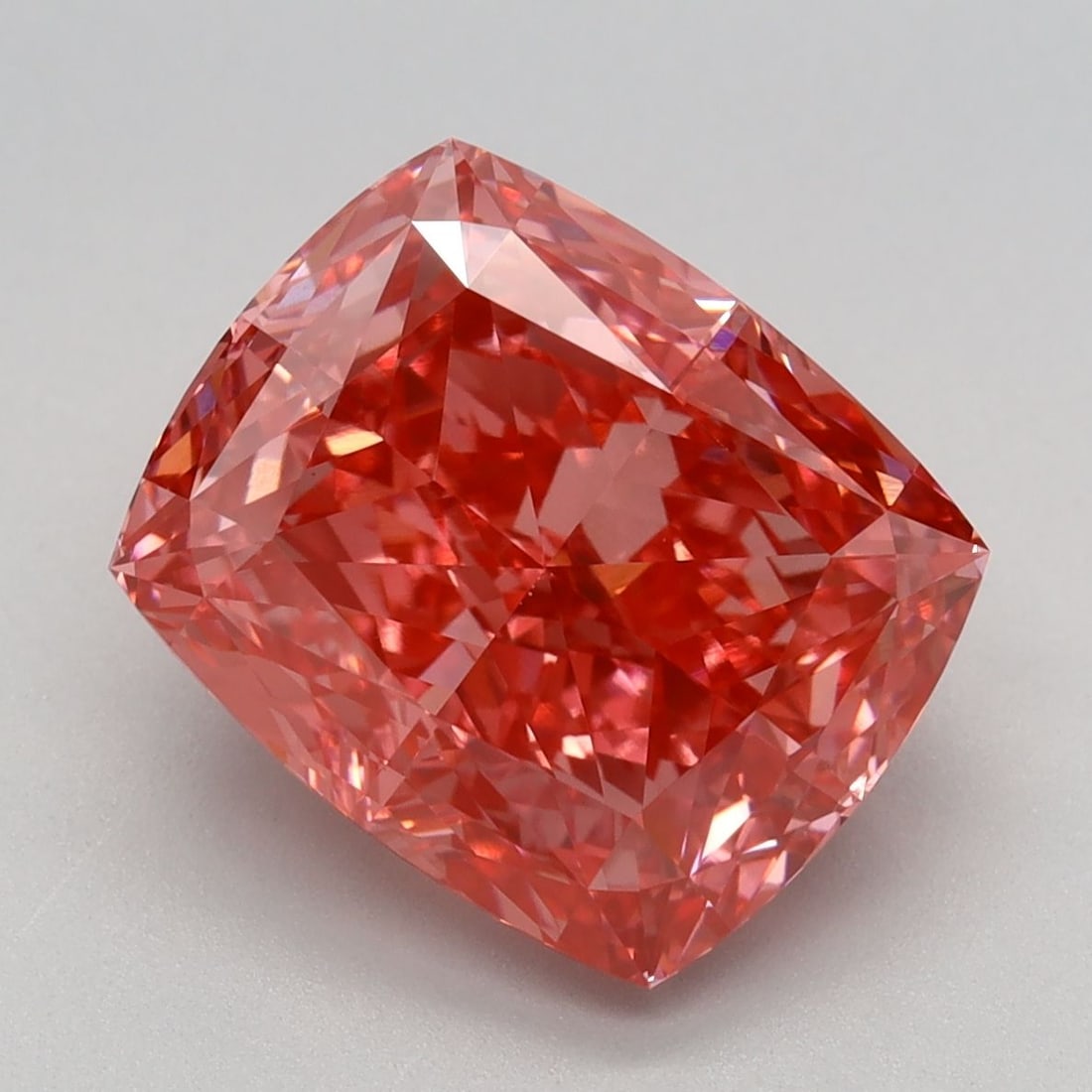 Loose Diamond - CUSHION MODIFIED 4.24ct Fancy Vivid Pink VVS2: Loose Diamond - CUSHION MODIFIED 4.24ct Fancy Vivid Pink VVS2 Source: This is a real non-mined Diamond that has been grown in a lab Shape: CUSHION MODIFIED Carats: 4.24 Color: Fancy Vivid Pink Certifi