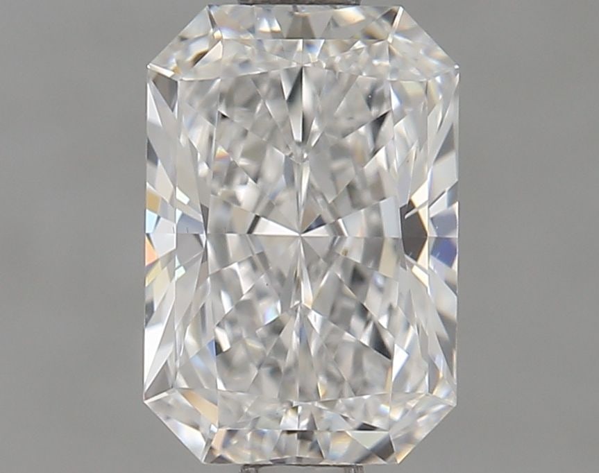 Loose Diamond - RADIANT 1.01ct D VS2: Loose Diamond - RADIANT 1.01ct D VS2 Source: This is a real non-mined Diamond that has been grown in a lab Shape: RADIANT Carats: 1.01 Color: D Clarity: VS2 Certification: IGI Video: