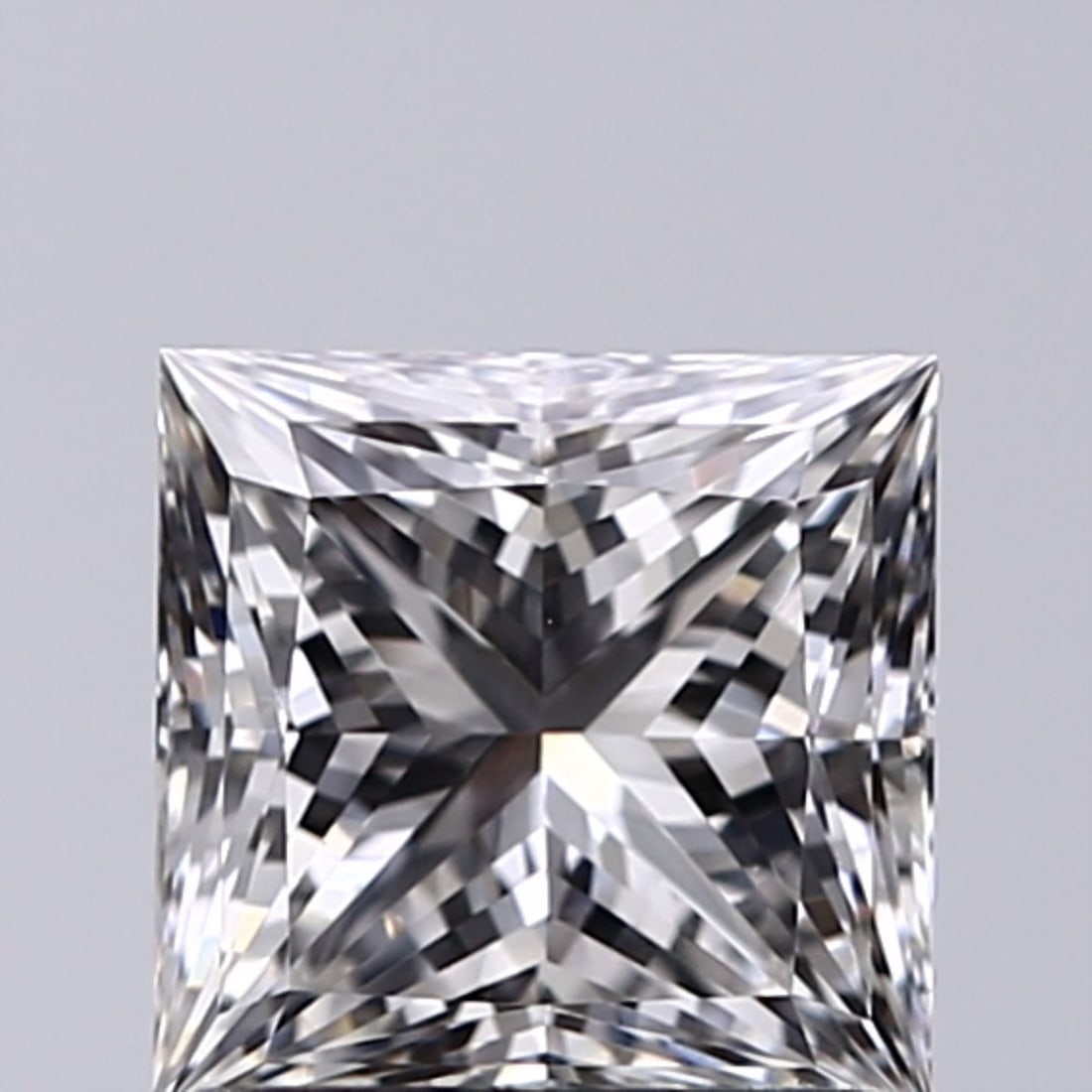 Loose Diamond - PRINCESS 1.12ct F VS1: Loose Diamond - PRINCESS 1.12ct F VS1 Source: This is a real non-mined Diamond that has been grown in a lab Shape: PRINCESS Carats: 1.12 Color: F Clarity: VS1 Certification: IGI Video: