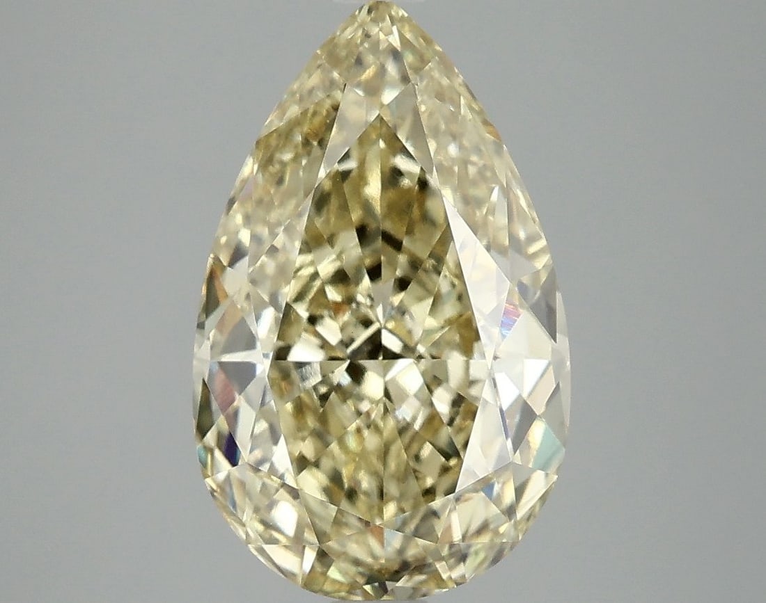 Loose Diamond - PEAR 4.1ct Fancy Intense Yellow VS2: Loose Diamond - PEAR 4.1ct Fancy Intense Yellow VS2 Source: This is a real non-mined Diamond that has been grown in a lab Shape: PEAR Carats: 4.1 Color: Fancy Intense Yellow Certification: IGI Video: