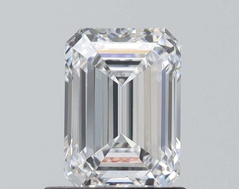 Loose Diamond - EMERALD 1.03ct D VS2: Loose Diamond - EMERALD 1.03ct D VS2 Source: This is a real non-mined Diamond that has been grown in a lab Shape: EMERALD Carats: 1.03 Color: D Clarity: VS2 Certification: IGI Video:
