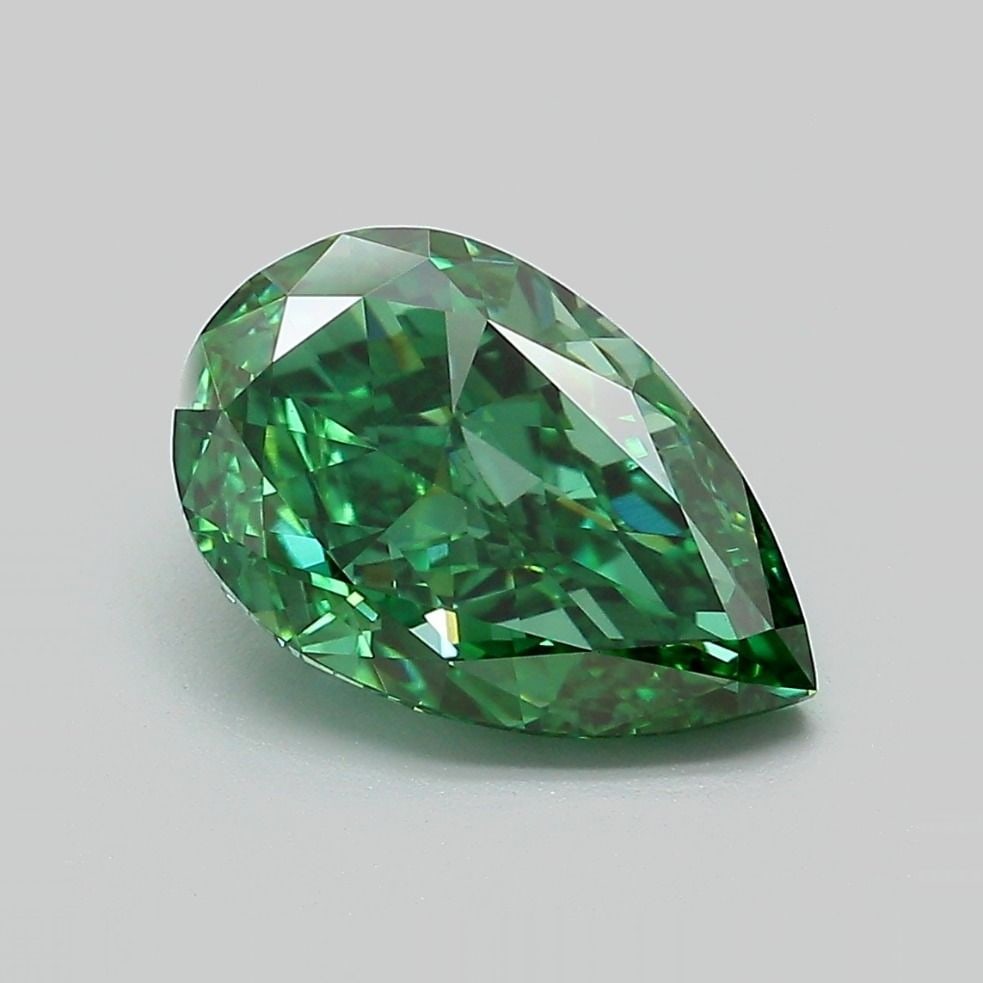 Loose Diamond - PEAR 2.77ct Fancy Vivid Green VVS2: Loose Diamond - PEAR 2.77ct Fancy Vivid Green VVS2 Source: This is a real non-mined Diamond that has been grown in a lab Shape: PEAR Carats: 2.77 Color: Fancy Vivid Green Certification: IGI Video:
