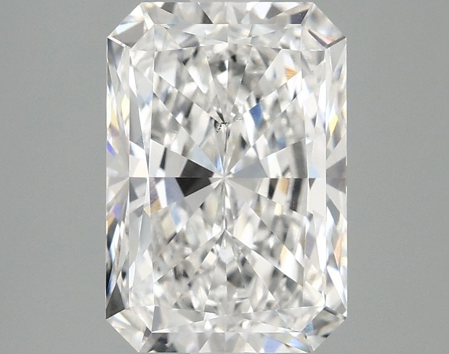 Loose Diamond - RADIANT 2.9ct F VS1: Loose Diamond - RADIANT 2.9ct F VS1 Source: This is a real non-mined Diamond that has been grown in a lab Shape: RADIANT Carats: 2.9 Color: F Clarity: VS1 Certification: IGI Video: