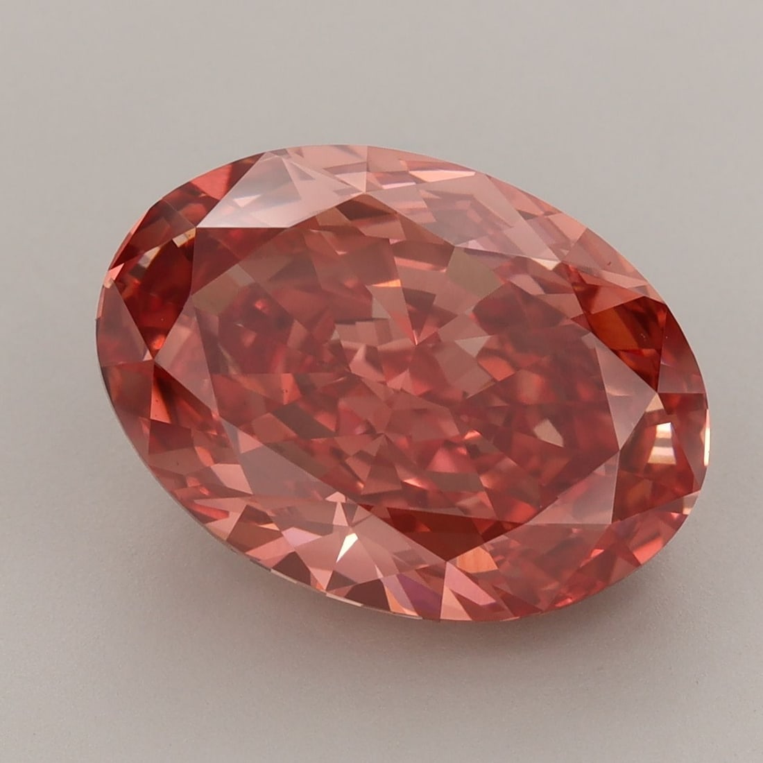 Loose Diamond - OVAL 8.2ct Fancy Vivid Pink VS1: Loose Diamond - OVAL 8.2ct Fancy Vivid Pink VS1 Source: This is a real non-mined Diamond that has been grown in a lab Shape: OVAL Carats: 8.2 Color: Fancy Vivid Pink Certification: IGI Video:
