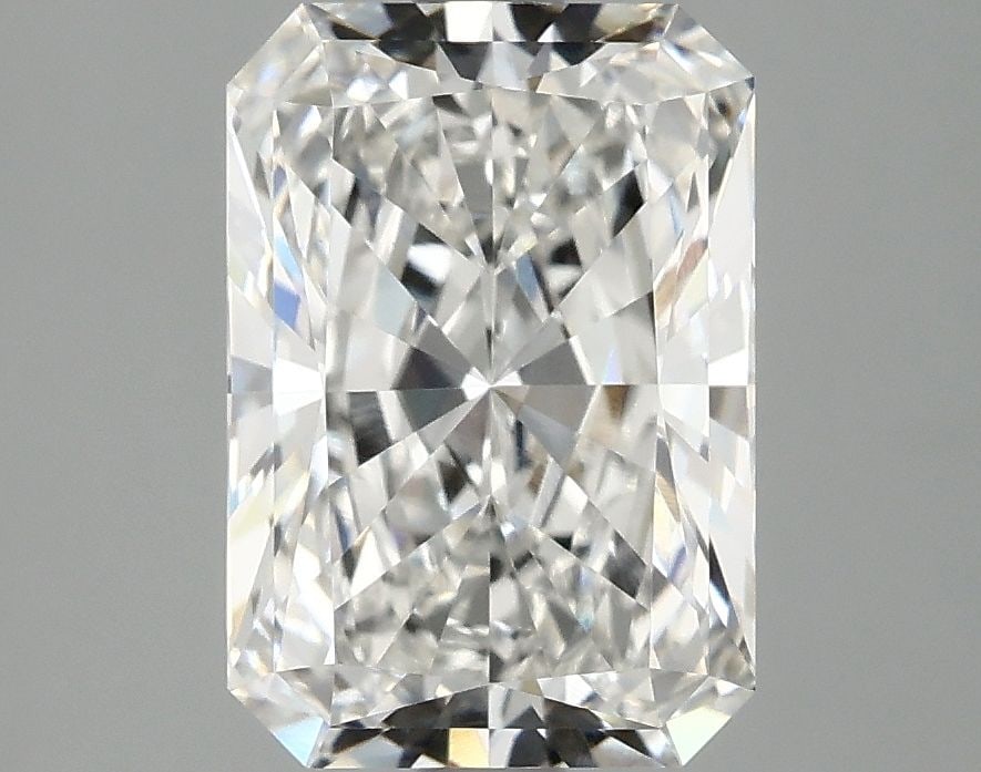 Loose Diamond - RADIANT 2.98ct F VVS2: Loose Diamond - RADIANT 2.98ct F VVS2 Source: This is a real non-mined Diamond that has been grown in a lab Shape: RADIANT Carats: 2.98 Color: F Clarity: VVS2 Certification: IGI Video: