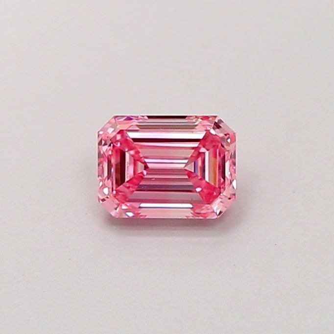 Loose Diamond - EMERALD 0.51ct Fancy Vivid Pink VS1: Loose Diamond - EMERALD 0.51ct Fancy Vivid Pink VS1 Source: This is a real non-mined Diamond that has been grown in a lab Shape: EMERALD Carats: 0.51 Color: Fancy Vivid Pink Certification: IGI Video:
