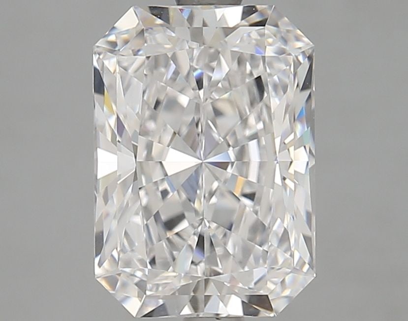 Loose Diamond - RADIANT 3.04ct D VVS2: Loose Diamond - RADIANT 3.04ct D VVS2 Source: This is a real non-mined Diamond that has been grown in a lab Shape: RADIANT Carats: 3.04 Color: D Clarity: VVS2 Certification: GIA Video: