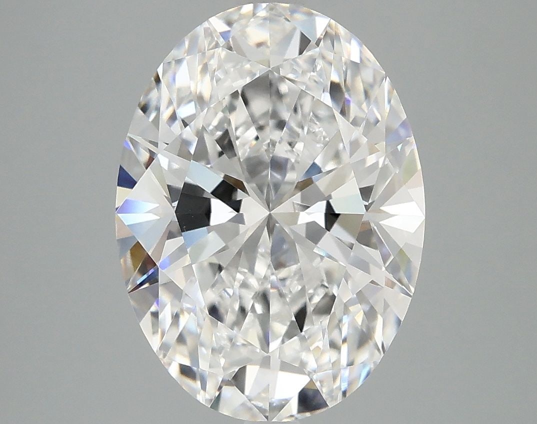 Loose Diamond - OVAL 4.07ct D VVS2: Loose Diamond - OVAL 4.07ct D VVS2 Source: This is a real non-mined Diamond that has been grown in a lab Shape: OVAL Carats: 4.07 Color: D Clarity: VVS2 Certification: IGI Video: