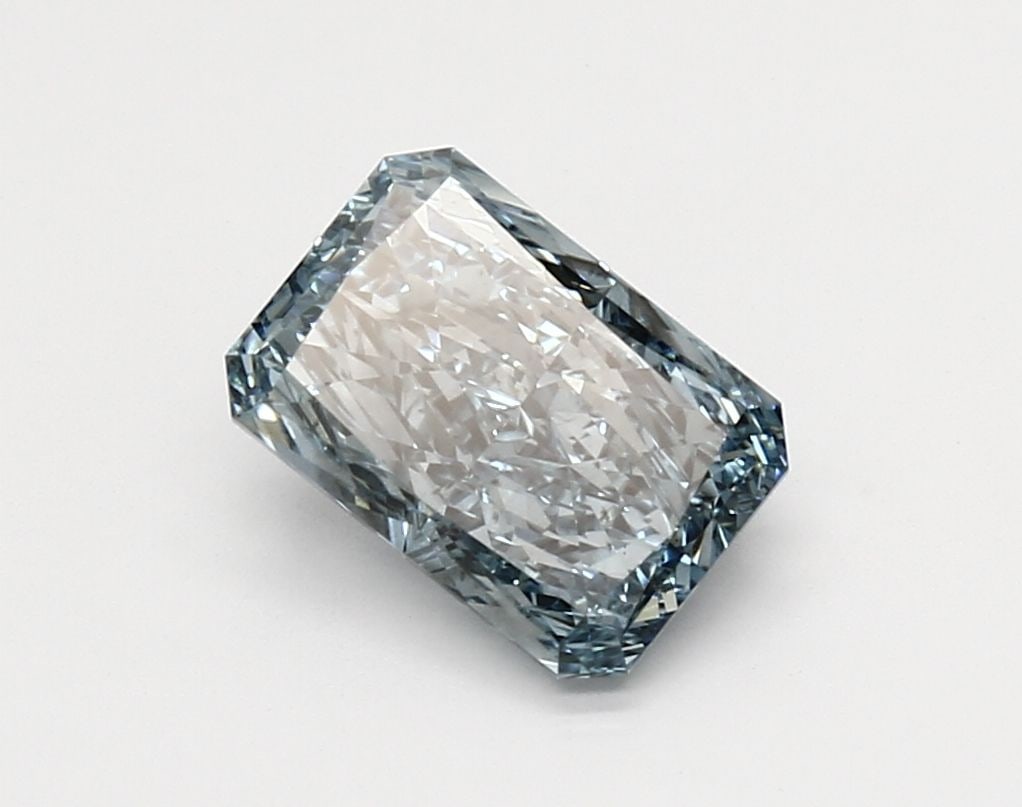 Loose Diamond - RADIANT 1.88ct Fancy Vivid Blue SI1: Loose Diamond - RADIANT 1.88ct Fancy Vivid Blue SI1 Source: This is a real non-mined Diamond that has been grown in a lab Shape: RADIANT Carats: 1.88 Color: Fancy Vivid Blue Certification: IGI