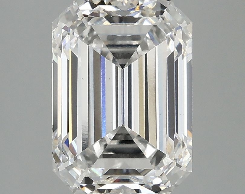 Loose Diamond - EMERALD 3.07ct E VS1: Loose Diamond - EMERALD 3.07ct E VS1 Source: This is a real non-mined Diamond that has been grown in a lab Shape: EMERALD Carats: 3.07 Color: E Clarity: VS1 Certification: IGI Video: