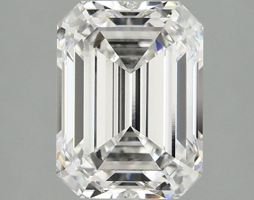 Loose Diamond - EMERALD 2.43ct E VVS2: Loose Diamond - EMERALD 2.43ct E VVS2 Source: This is a real non-mined Diamond that has been grown in a lab Shape: EMERALD Carats: 2.43 Color: E Clarity: VVS2 Certification: IGI Video: