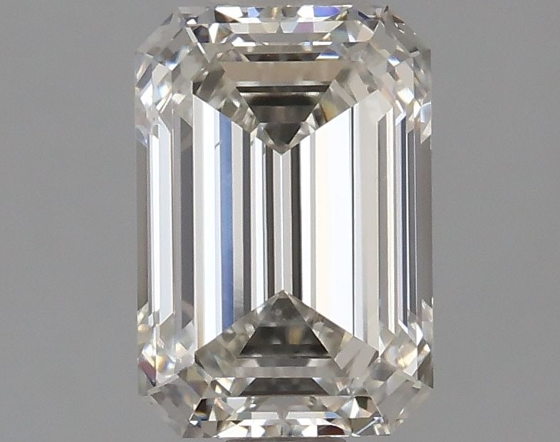 Loose Diamond - EMERALD 1.42ct H VVS2: Loose Diamond - EMERALD 1.42ct H VVS2 Source: This is a real non-mined Diamond that has been grown in a lab Shape: EMERALD Carats: 1.42 Color: H Clarity: VVS2 Certification: IGI Video: