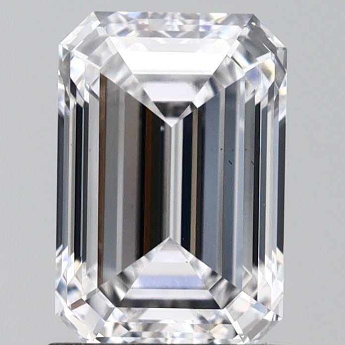 Loose Diamond - EMERALD 1.57ct D VS1: Loose Diamond - EMERALD 1.57ct D VS1 Source: This is a real non-mined Diamond that has been grown in a lab Shape: EMERALD Carats: 1.57 Color: D Clarity: VS1 Certification: IGI Video: