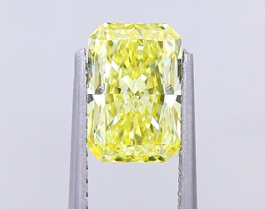 Loose Diamond - RADIANT 1.6ct Fancy Vivid Yellow VS1: Loose Diamond - RADIANT 1.6ct Fancy Vivid Yellow VS1 Source: This is a real non-mined Diamond that has been grown in a lab Shape: RADIANT Carats: 1.6 Color: Fancy Vivid Yellow Certification: IGI Video