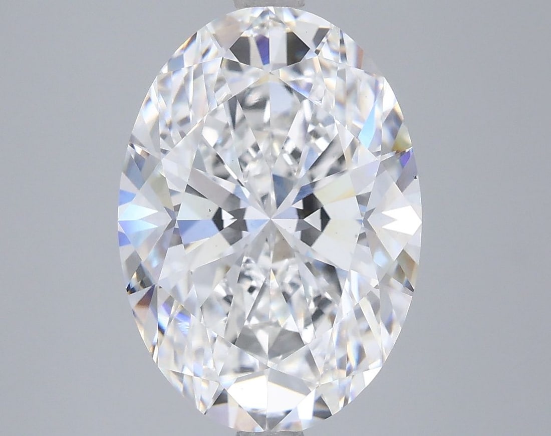 Loose Diamond - OVAL 5.0ct E VS2: Loose Diamond - OVAL 5.0ct E VS2 Source: This is a real non-mined Diamond that has been grown in a lab Shape: OVAL Carats: 5.0 Color: E Clarity: VS2 Certification: IGI Video:
