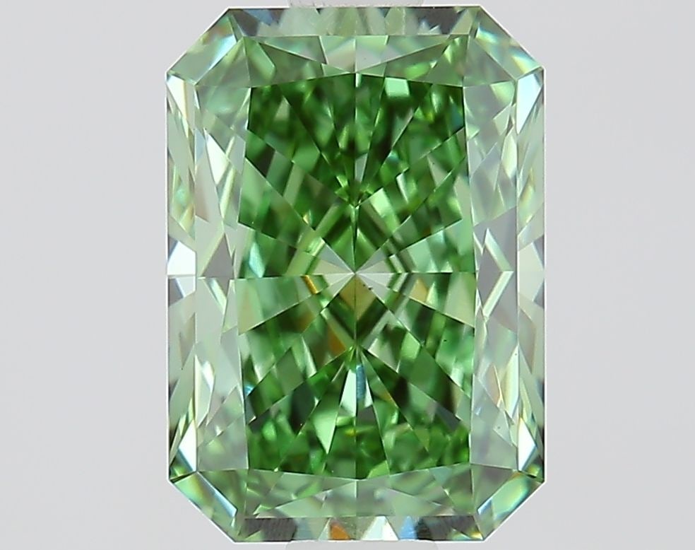 Loose Diamond - RADIANT 1.41ct Fancy Vivid Green VS1: Loose Diamond - RADIANT 1.41ct Fancy Vivid Green VS1 Source: This is a real non-mined Diamond that has been grown in a lab Shape: RADIANT Carats: 1.41 Color: Fancy Vivid Green Certification: IGI