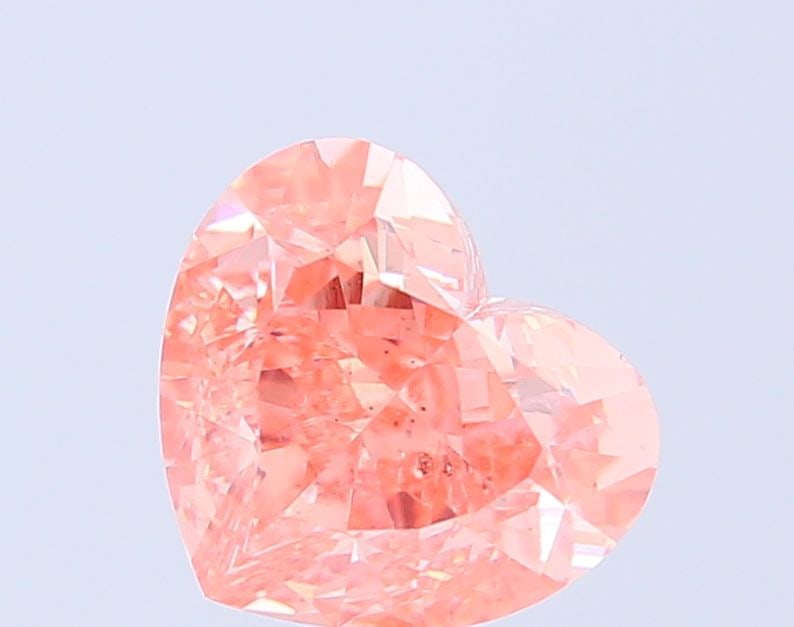 Loose Diamond - HEART 3.43ct Fancy Vivid Pink VS2: Loose Diamond - HEART 3.43ct Fancy Vivid Pink VS2 Source: This is a real non-mined Diamond that has been grown in a lab Shape: HEART Carats: 3.43 Color: Fancy Vivid Pink Certification: NONE Video: