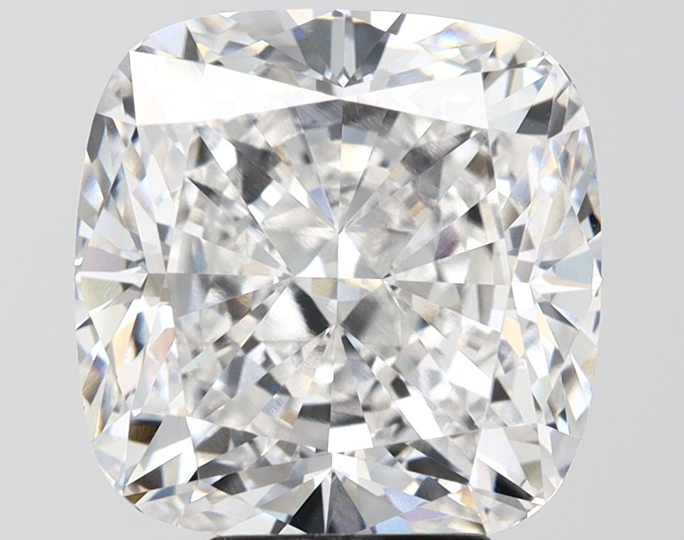 Loose Diamond - CUSHION MODIFIED 7.69ct D VVS2: Loose Diamond - CUSHION MODIFIED 7.69ct D VVS2 Source: This is a real non-mined Diamond that has been grown in a lab Shape: CUSHION MODIFIED Carats: 7.69 Color: D Clarity: VVS2 Certification: IGI Vide
