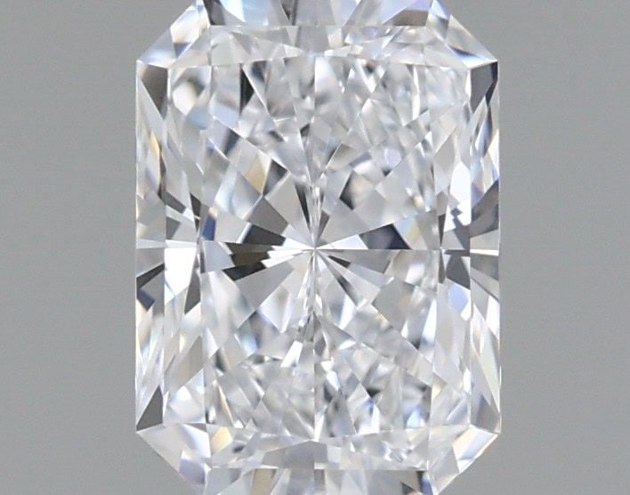 Loose Diamond - RADIANT 1.04ct D VVS2: Loose Diamond - RADIANT 1.04ct D VVS2 Source: This is a real non-mined Diamond that has been grown in a lab Shape: RADIANT Carats: 1.04 Color: D Clarity: VVS2 Certification: IGI Video: