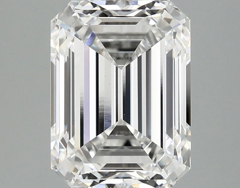 Loose Diamond - EMERALD 3.07ct E VS1: Loose Diamond - EMERALD 3.07ct E VS1 Source: This is a real non-mined Diamond that has been grown in a lab Shape: EMERALD Carats: 3.07 Color: E Clarity: VS1 Certification: IGI Video: Video Link