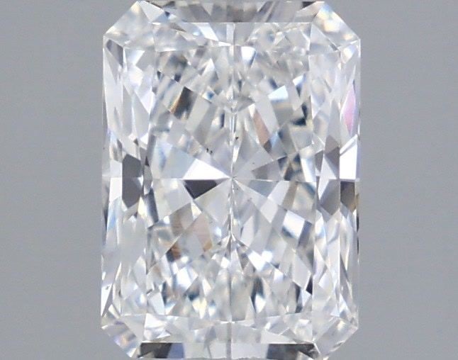 Loose Diamond - RADIANT 1.66ct E VS2: Loose Diamond - RADIANT 1.66ct E VS2 Source: This is a real non-mined Diamond that has been grown in a lab Shape: RADIANT Carats: 1.66 Color: E Clarity: VS2 Certification: IGI Video: