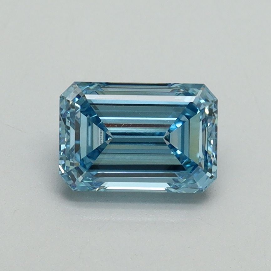 Loose Diamond - EMERALD 1.03ct Fancy Vivid Blue VS1: Loose Diamond - EMERALD 1.03ct Fancy Vivid Blue VS1 Source: This is a real non-mined Diamond that has been grown in a lab Shape: EMERALD Carats: 1.03 Color: Fancy Vivid Blue Certification: IGI Video: