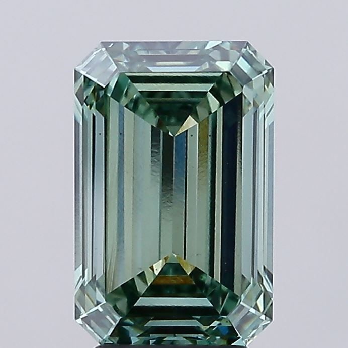 Loose Diamond - EMERALD 4.03ct Fancy Vivid Green VS1: Loose Diamond - EMERALD 4.03ct Fancy Vivid Green VS1 Source: This is a real non-mined Diamond that has been grown in a lab Shape: EMERALD Carats: 4.03 Color: Fancy Vivid Green Certification: IGI Video