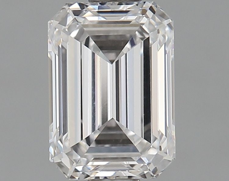 Loose Diamond - EMERALD 1.01ct D VS1: Loose Diamond - EMERALD 1.01ct D VS1 Source: This is a real non-mined Diamond that has been grown in a lab Shape: EMERALD Carats: 1.01 Color: D Clarity: VS1 Certification: IGI Video: