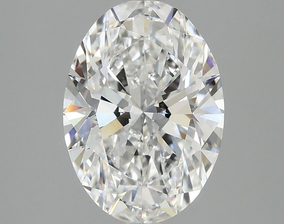 Loose Diamond - OVAL 2.5ct E VS1: Loose Diamond - OVAL 2.5ct E VS1 Source: This is a real non-mined Diamond that has been grown in a lab Shape: OVAL Carats: 2.5 Color: E Clarity: VS1 Certification: IGI Video: