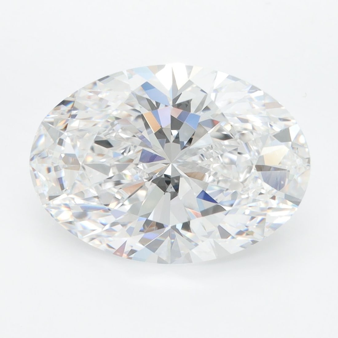 Loose Diamond - OVAL 5.63ct D VVS2: Loose Diamond - OVAL 5.63ct D VVS2 Source: This is a real non-mined Diamond that has been grown in a lab Shape: OVAL Carats: 5.63 Color: D Clarity: VVS2 Certification: GIA Video: