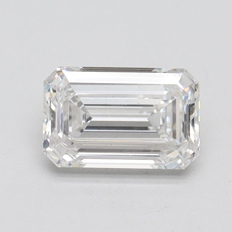 Loose Diamond - EMERALD 1.07ct E VS1: Loose Diamond - EMERALD 1.07ct E VS1 Source: This is a real non-mined Diamond that has been grown in a lab Shape: EMERALD Carats: 1.07 Color: E Clarity: VS1 Certification: IGI Video: