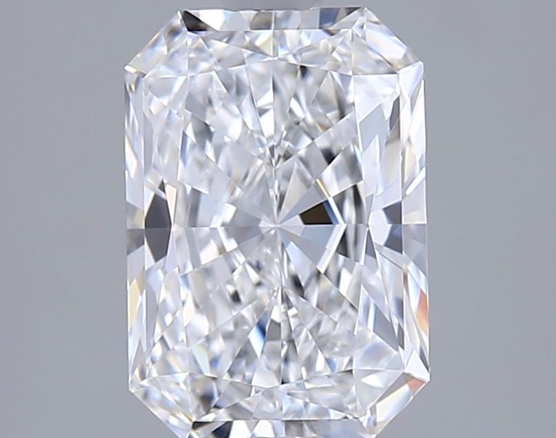 Loose Diamond - RADIANT 2.02ct E VVS1: Loose Diamond - RADIANT 2.02ct E VVS1 Source: This is a real non-mined Diamond that has been grown in a lab Shape: RADIANT Carats: 2.02 Color: E Clarity: VVS1 Certification: IGI Video: