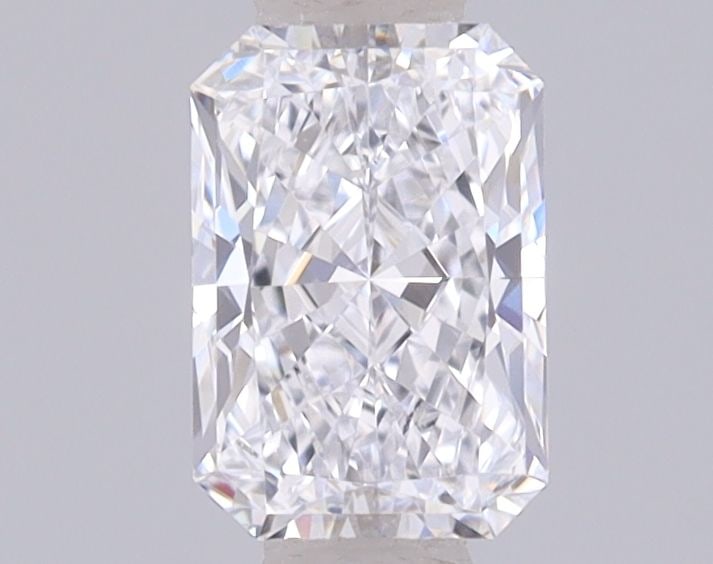 Loose Diamond - RADIANT 0.53ct D VVS1: Loose Diamond - RADIANT 0.53ct D VVS1 Source: This is a real non-mined Diamond that has been grown in a lab Shape: RADIANT Carats: 0.53 Color: D Clarity: VVS1 Certification: IGI Video: