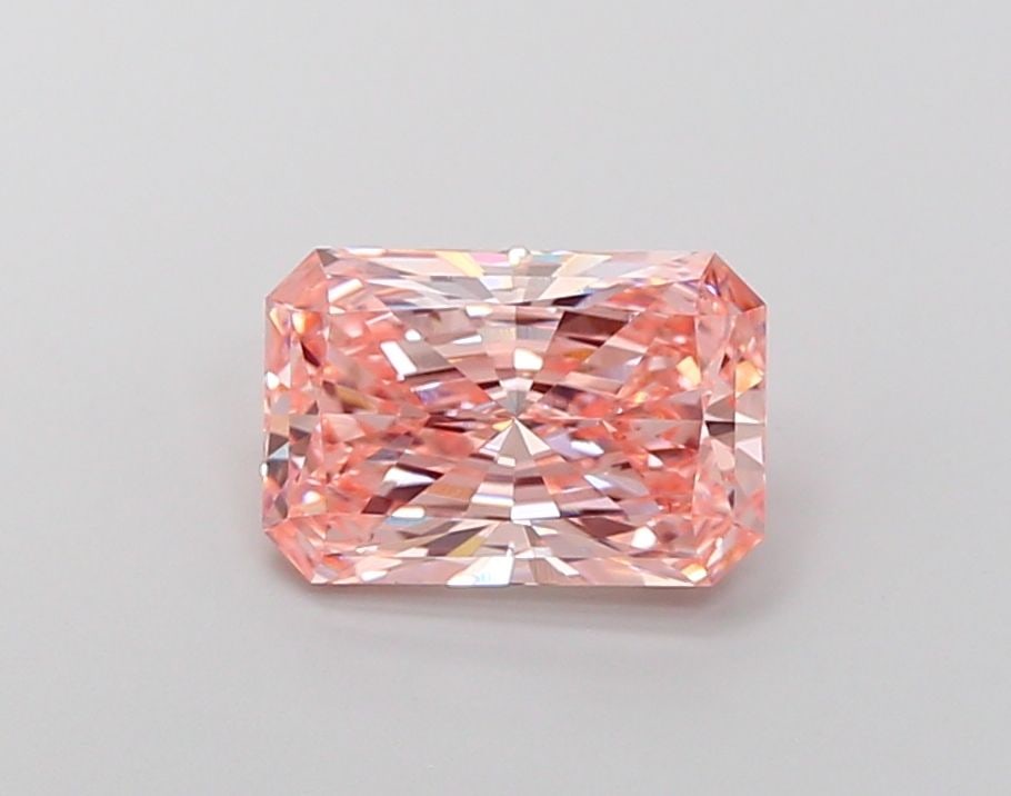 Loose Diamond - RADIANT 3.07ct Fancy Vivid Pink VS1: Loose Diamond - RADIANT 3.07ct Fancy Vivid Pink VS1 Source: This is a real non-mined Diamond that has been grown in a lab Shape: RADIANT Carats: 3.07 Color: Fancy Vivid Pink Certification: IGI Video: