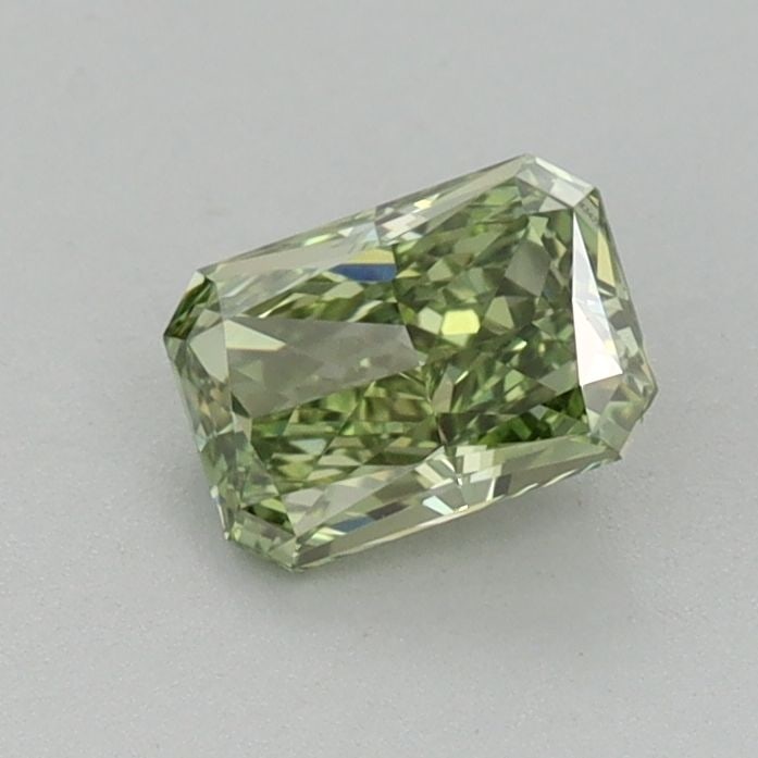 Loose Diamond - RADIANT 0.65ct Fancy Vivid Green VVS2: Loose Diamond - RADIANT 0.65ct Fancy Vivid Green VVS2 Source: This is a real non-mined Diamond that has been grown in a lab Shape: RADIANT Carats: 0.65 Color: Fancy Vivid Green Certification: IGI Vide