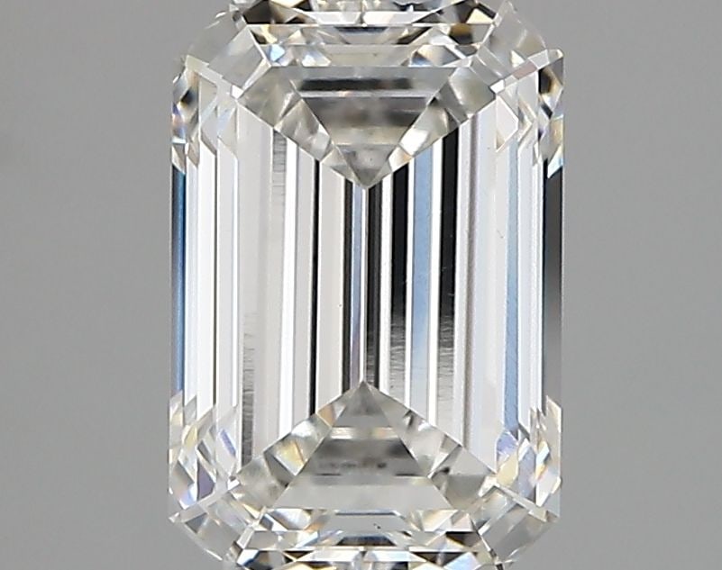 Loose Diamond - EMERALD 2.31ct G VVS2: Loose Diamond - EMERALD 2.31ct G VVS2 Source: This is a real non-mined Diamond that has been grown in a lab Shape: EMERALD Carats: 2.31 Color: G Clarity: VVS2 Certification: IGI Video: