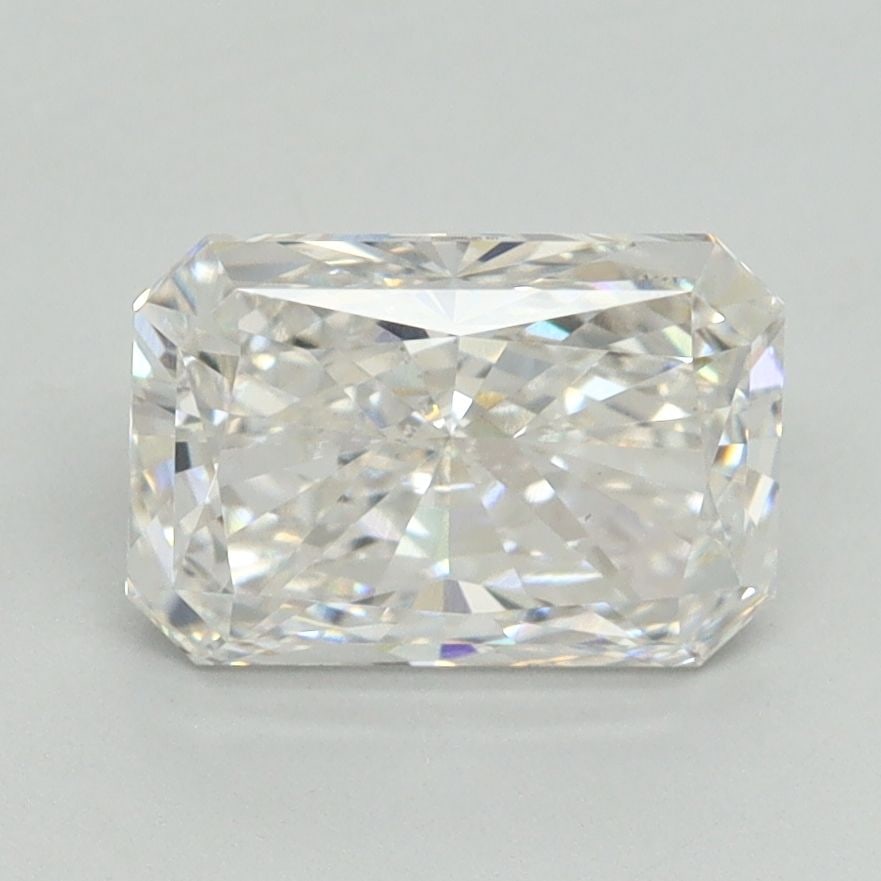 Loose Diamond - RADIANT 2.02ct E VS2: Loose Diamond - RADIANT 2.02ct E VS2 Source: This is a real non-mined Diamond that has been grown in a lab Shape: RADIANT Carats: 2.02 Color: E Clarity: VS2 Certification: GSI Video: