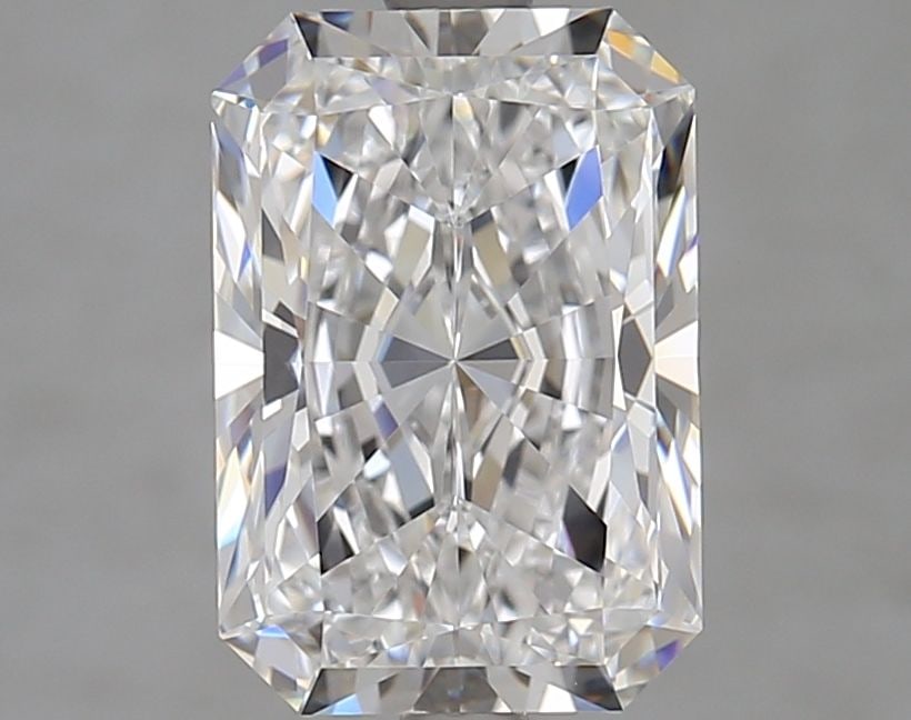 Loose Diamond - RADIANT 3.03ct D VVS1: Loose Diamond - RADIANT 3.03ct D VVS1 Source: This is a real non-mined Diamond that has been grown in a lab Shape: RADIANT Carats: 3.03 Color: D Clarity: VVS1 Certification: GIA Video: