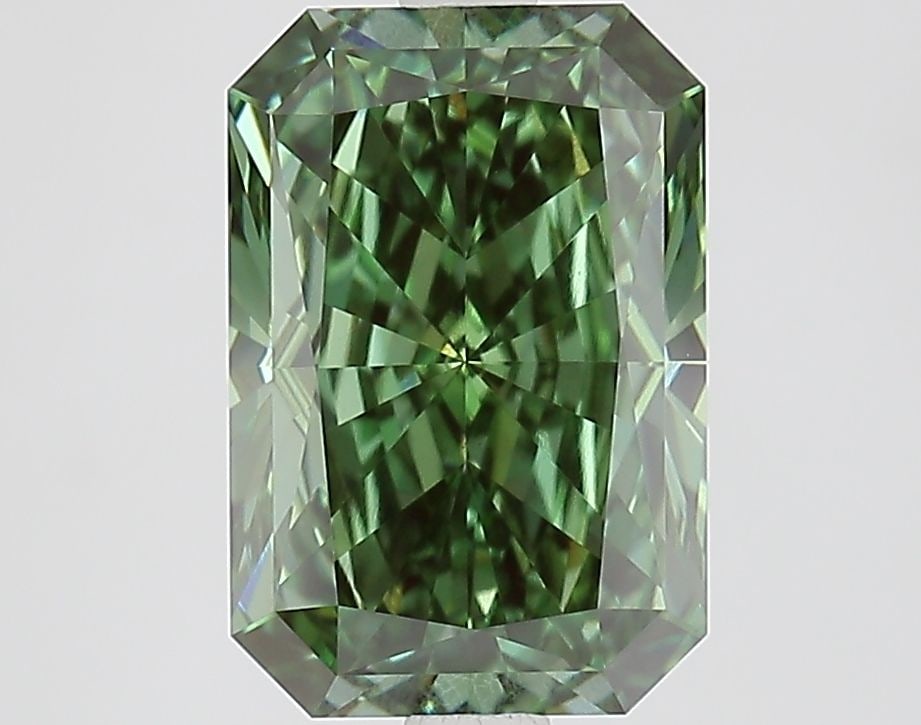 Loose Diamond - RADIANT 3.13ct Fancy Vivid Green VS1: Loose Diamond - RADIANT 3.13ct Fancy Vivid Green VS1 Source: This is a real non-mined Diamond that has been grown in a lab Shape: RADIANT Carats: 3.13 Color: Fancy Vivid Green Certification: IGI Video