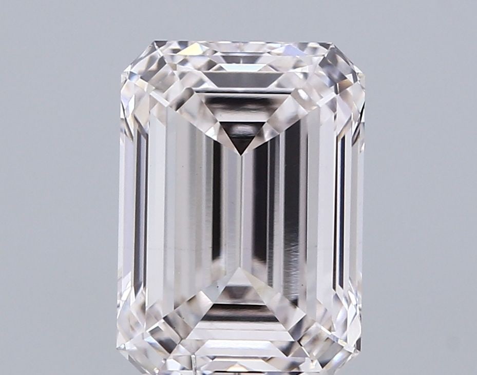 Loose Diamond - EMERALD 4.03ct Fancy Vivid Pink SI1: Loose Diamond - EMERALD 4.03ct Fancy Vivid Pink SI1 Source: This is a real non-mined Diamond that has been grown in a lab Shape: EMERALD Carats: 4.03 Color: Fancy Vivid Pink Certification: NONE