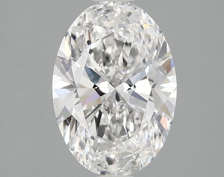Loose Diamond - OVAL 1.5ct E VVS2: Loose Diamond - OVAL 1.5ct E VVS2 Source: This is a real non-mined Diamond that has been grown in a lab Shape: OVAL Carats: 1.5 Color: E Clarity: VVS2 Certification: IGI Additional images available up