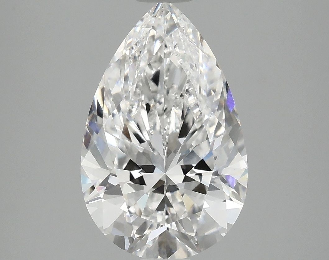 Loose Diamond - PEAR 3.08ct E VS1: Loose Diamond - PEAR 3.08ct E VS1 Source: This is a real non-mined Diamond that has been grown in a lab Shape: PEAR Carats: 3.08 Color: E Clarity: VS1 Certification: IGI Video: