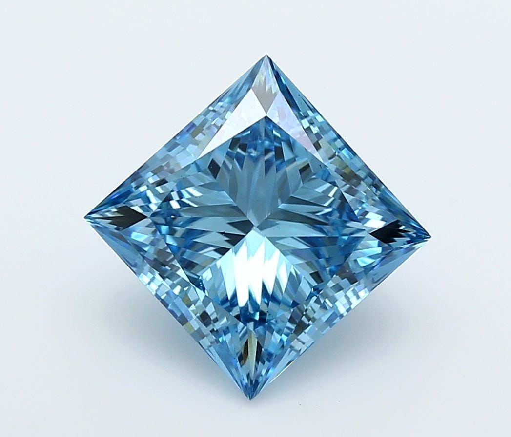 Loose Diamond - PRINCESS 4.0ct Fancy Vivid Blue VS2: Loose Diamond - PRINCESS 4.0ct Fancy Vivid Blue VS2 Source: This is a real non-mined Diamond that has been grown in a lab Shape: PRINCESS Carats: 4.0 Color: Fancy Vivid Blue Certification: IGI